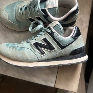 New Balance Light Green and Black Sneakers